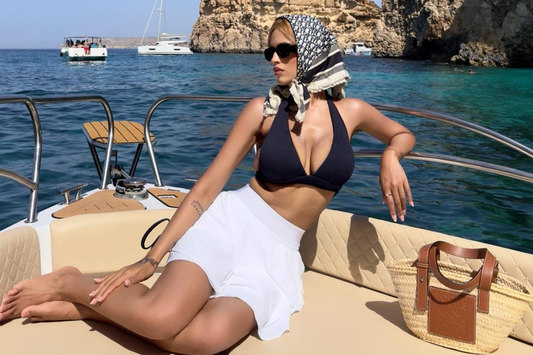 Prywatny rejs wycieczkowy: Odkryj Błękitną i Kryształową Lagunę Comino