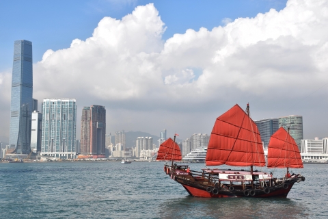 Hong Kong : Tour en bateau dans le port de VictoriaVisite nocturne de la Symphonie des lumières