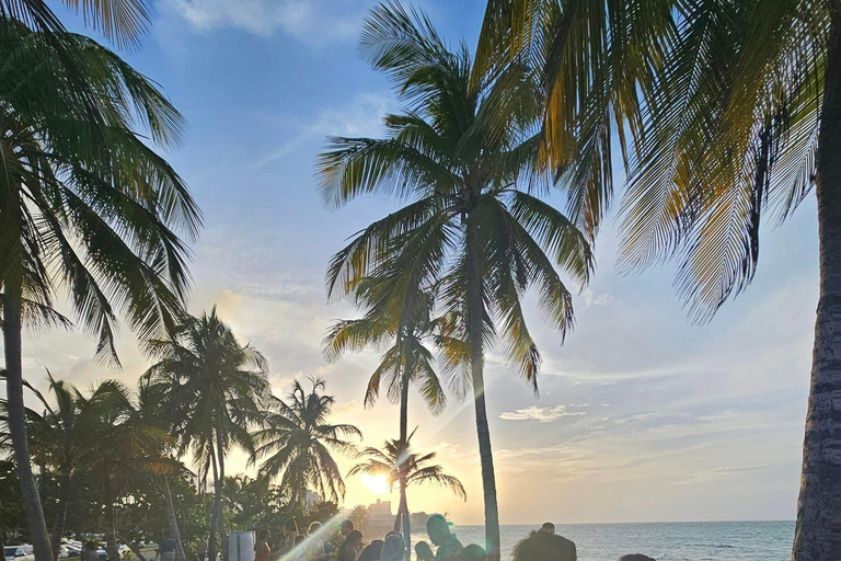 San Juan : Cours de salsa au coucher du soleil sur la plage