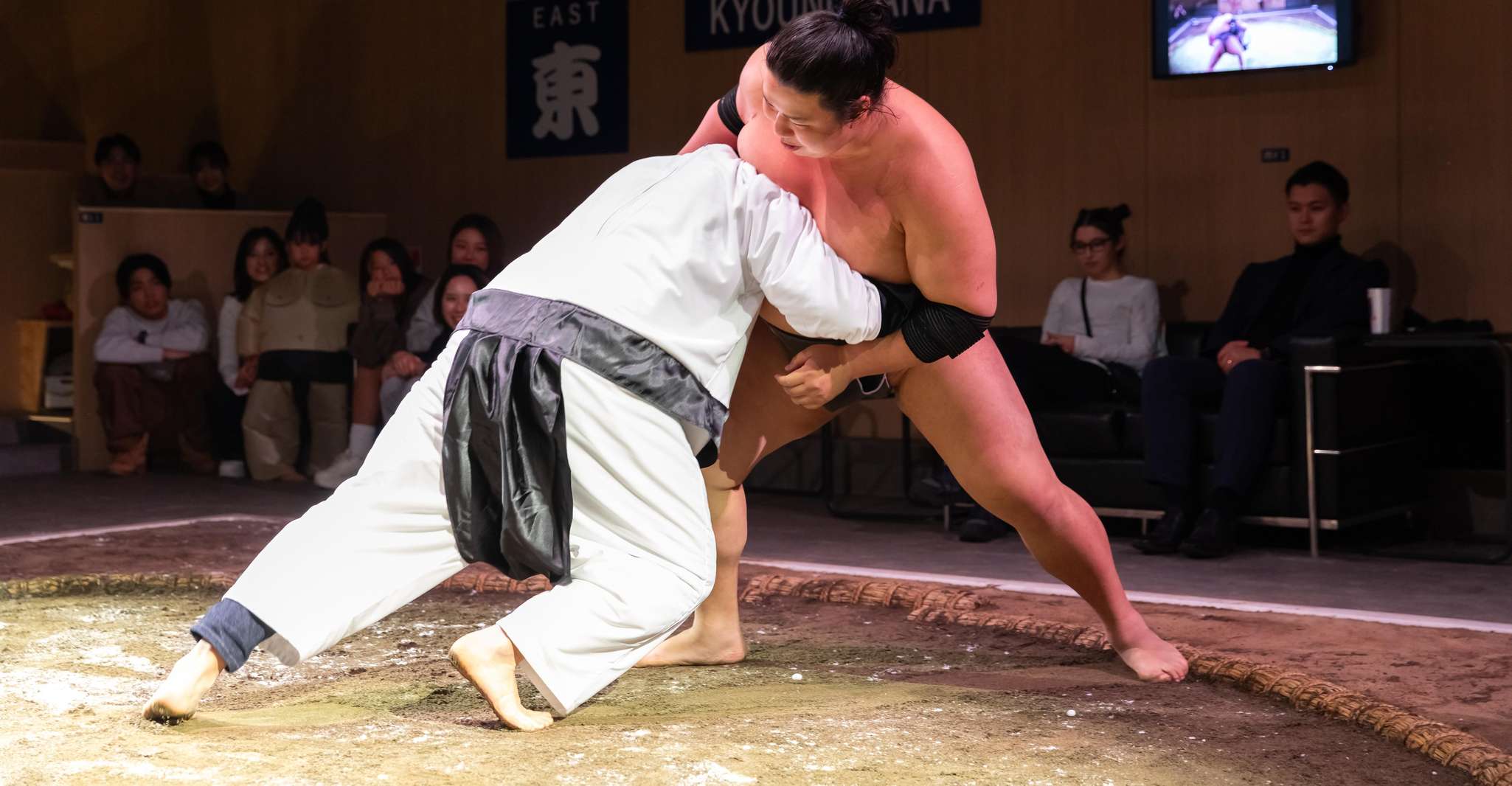 Kyoto: Sumo Show Experience with Chicken Hot Pot & Souvenir photo 10