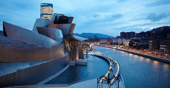 Bilbao Mysteries and Legends Tour