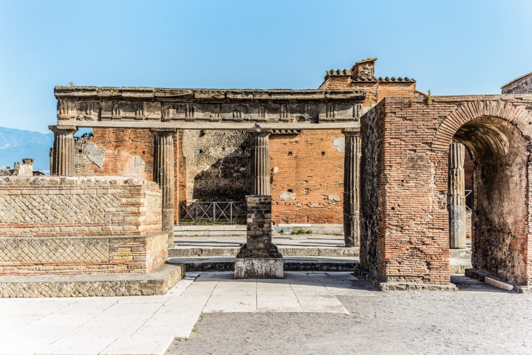 Pompeje: wycieczka w małej grupie z archeologiemWycieczka prywatna w j. angielskim