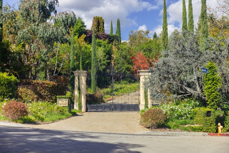 Hollywood: Celebrity Homes Self-Guided Driving Tour