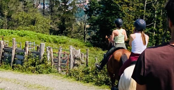 San Sebastian: Horseback Riding with Traditional Delights