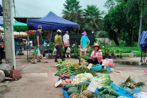 Vientiane: Guided Foodie & Culture Tour with Tastings