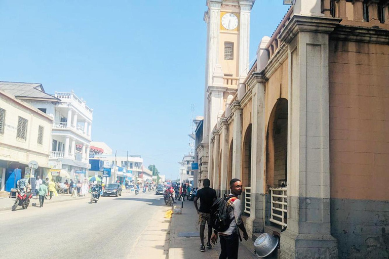 Visite architecturale d&#039;Accra