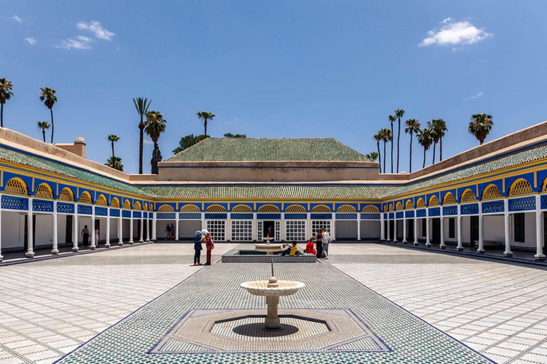 Marrakech: Bahia Palace, Madrasa Ben Youssef & Secret Garden Private Tour & Medina Pickup