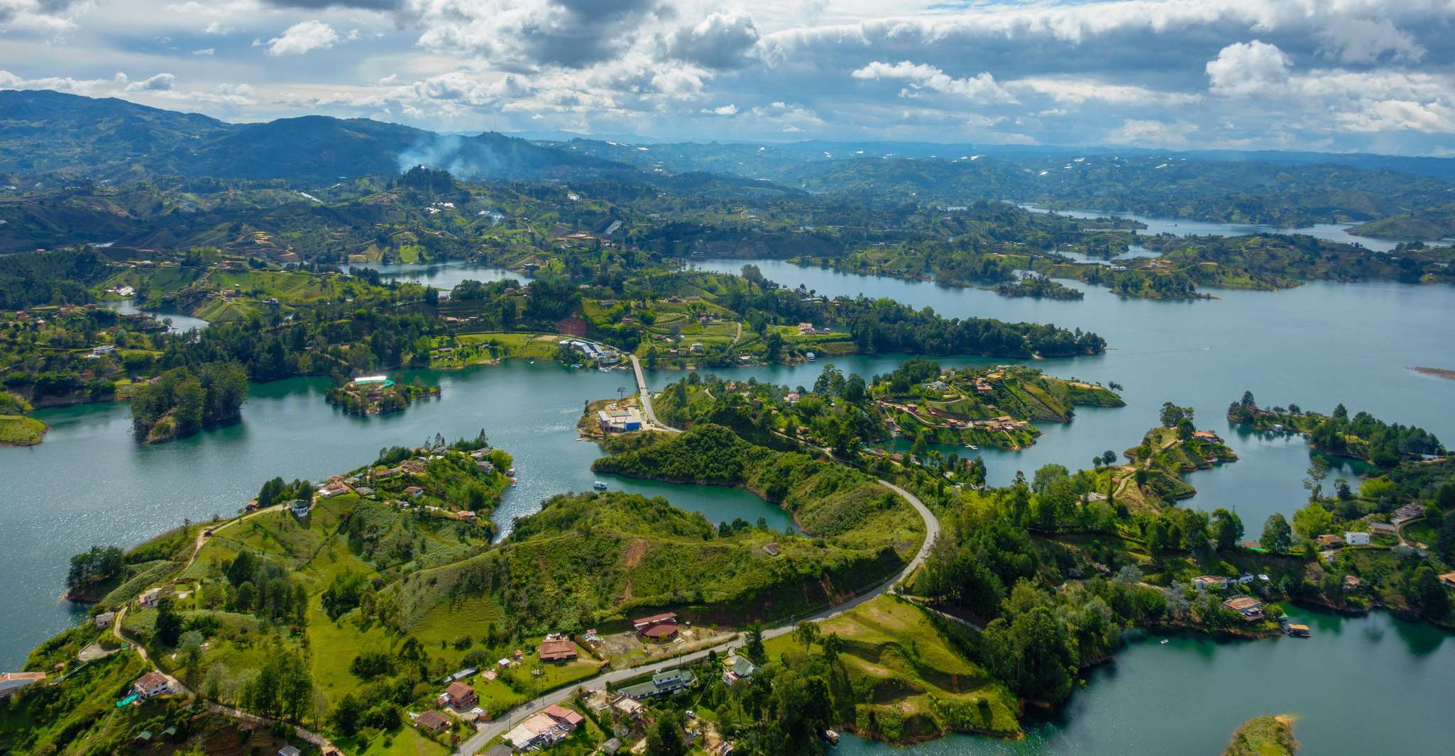 Guatape Tour & Piedra del Peñol - Housity