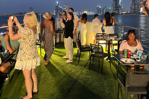 Dubai Marina Dinner Cruise with Buffet & Live Entertainment