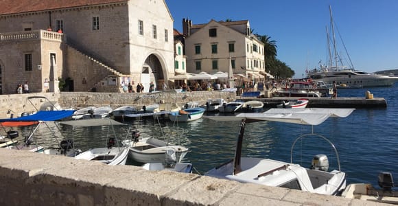 Zeitloses Hvar: Rundgang durch die Altstadt mit ortskundigem Guide Zeitloses Hvar: Rundgang durch die Altstadt mit ortskundigem Guide