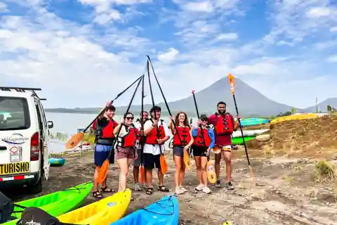 Kajakpaddling på Arenalsjön