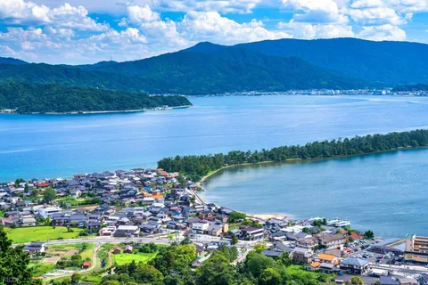 Osaka: Scenic & Cultural Highlights Private Day Tour