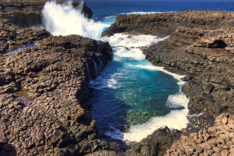 Sal: Blue Eye (Buracona) Private Tour with Pickup Private tour for up to 4 people