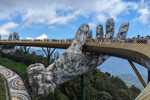 Ba Na Hills: Golden Hand Bridge Early Morning Tour- Private