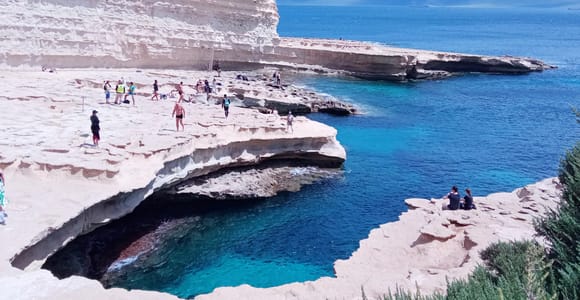 Marsaxlokk: St. Peter&#39;s Pool Boat Tour with Optional Swim