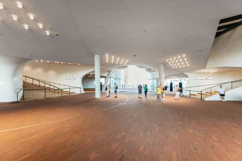 Hamburg: Guided Tour of Eblphilharmonie
