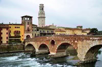 Verona Day Trip - Housity