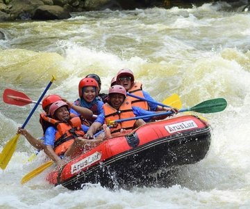 Rafting Rio Fonce San Gil: Aventura e natureza a bordo