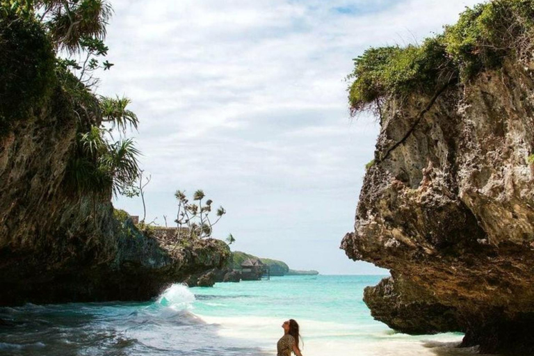 Zanzibar: Fängelseön, Jozani-skogen och Mtende-strandenPrivat tur med upphämtning och avlämning vid hotell ingår