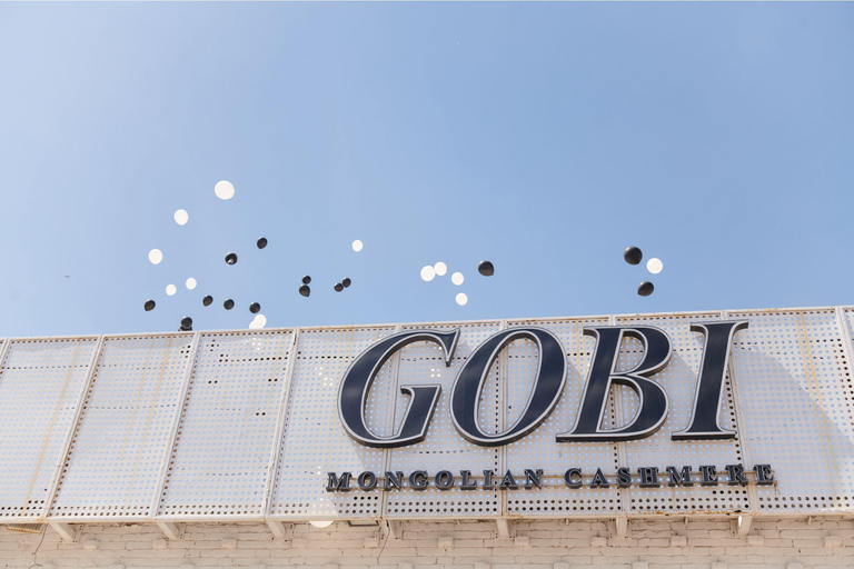 Ulaanbaatar: Gobi Cashmere Flagship Store Shopping Tour