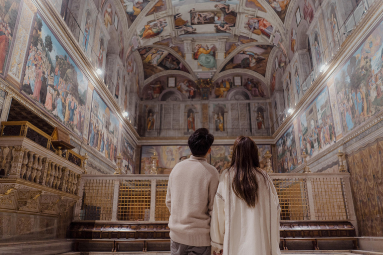 Roma: Ingressos e excursão para os Museus do Vaticano e a Capela Sistina8 AM Tour em pequenos grupos