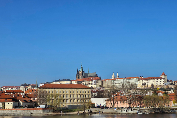 Praga: tour a piedi della Città Vecchia e rintocco dell'orologio astronomico dal vivo