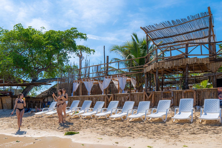 Entdecke den faszinierenden Nationalen Vogelpark auf der Isla Baru Cartagena