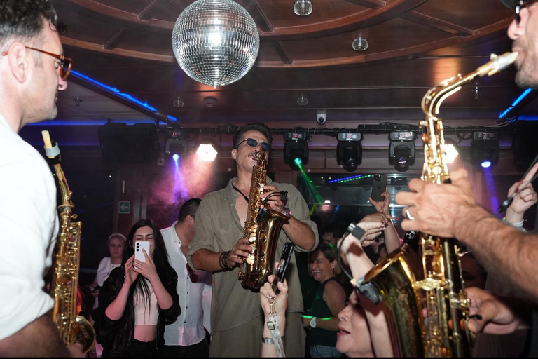 Istanbul:New Year's Eve Bosphorus Cruise with Dinner & Shows Window-Side Private Table For 2 w/hotel pickup and drop off