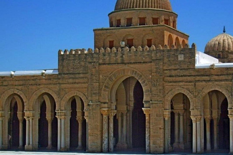 From Tunis: Sfax Overnight Trip with Hotel Stay