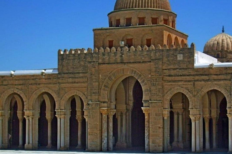 From Tunis: Sfax Overnight Trip with Hotel Stay