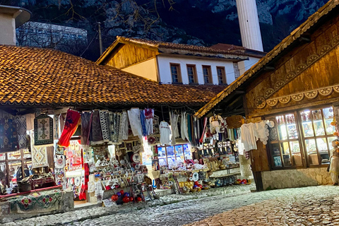 Tirana: Kruja Castle, Old Bazaar, and Bunk’Art 1 Tour