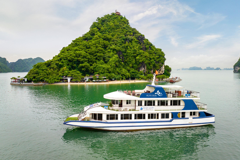 Best Halong 5-Star Day Cruise: Buffet Lunch, Wine &amp; JacuzziPick-up from Hanoi