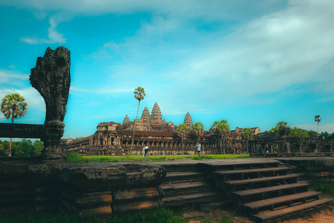 Angkor Wat - 2 dias: pequeno, grande circuito e templo de arenito rosaMesma opção, melhor preço para até 9 pessoas