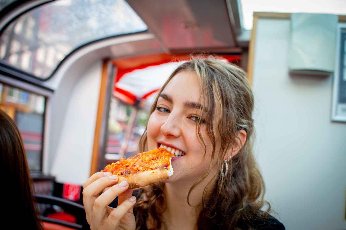 Stockholm: City Cruise with Fresh Pizza