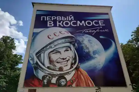 from Moldova:Tour to Soviet Transnistria with Cognac