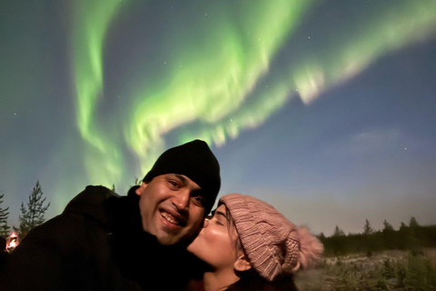 Rovaniemi: Guarantee Aurora Tour To Fill Your Deepest Dreams