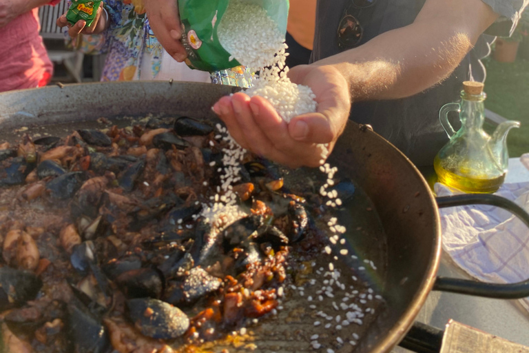 Barcellona: Masterclass di cucina sulla paella sul tetto