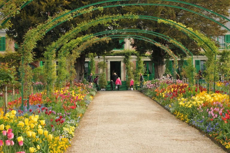 Giverny: Monet's Garden Half-Day Tour from Paris