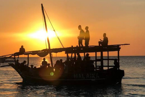 Zanzibar: Tumbatu Island Snorkeling and Sunset Dhow Cruise