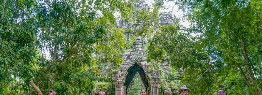 Angkor Wat : visite guidée en Vespa, Tuk Tuk ou voiture