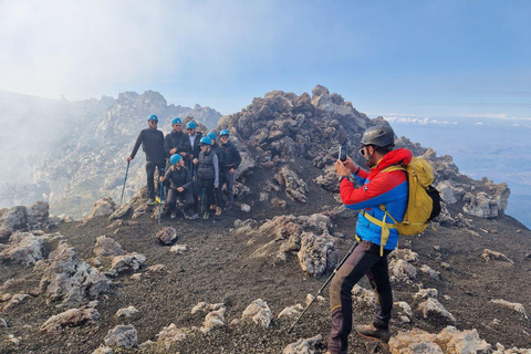 Mount Etna: Vandring till toppen 3400 meter från norra sidan