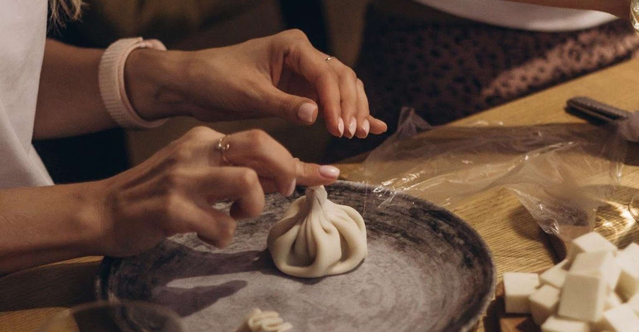 Tiflis'te lass Khinkali & Khachapuri - Hizvo