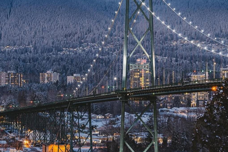 Explore Stanley Park on E-scooters: Seawall, & Hidden Gems