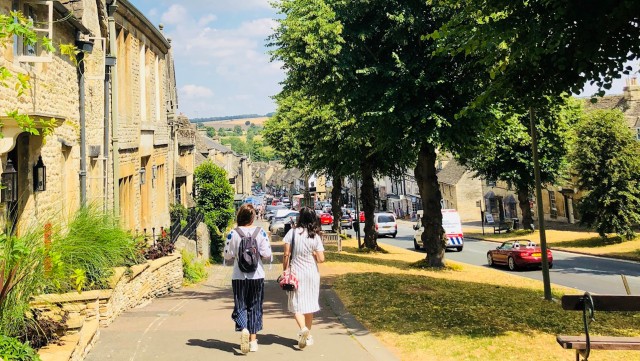 Visit One Day Road Trip to The Cotswolds in London