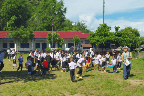 Luang Prabang: Xieng Man Village Walk Half-Day Tour