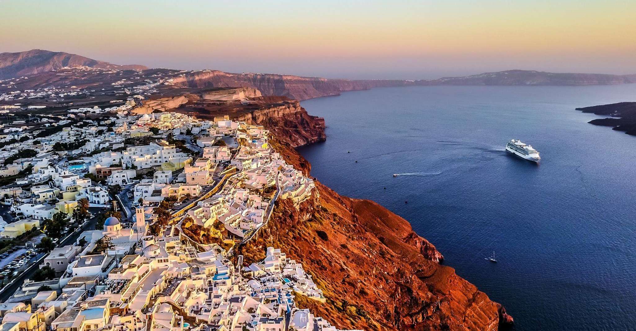 Santorini Private Tour 3hours-Wine and local product tasting - Housity