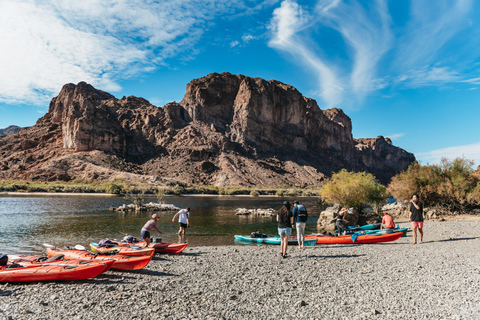 De Las Vegas: excursion d'une demi-journée en kayak dans la grotte d'émeraude