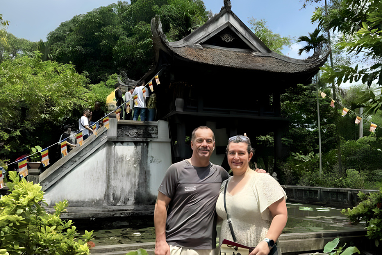 Hanoi’s French Quarter Tour and Train StreetPrivate Tour