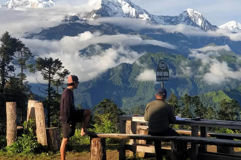 Pokhara: Mohare Danda Community Eco Sunrise Trek with Guide