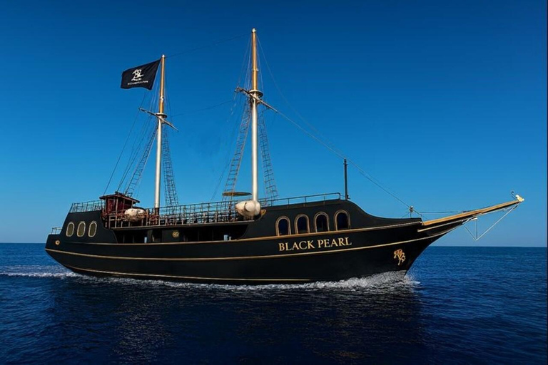 Chania: Souda Bay Pirate Cruise with Swim Stops